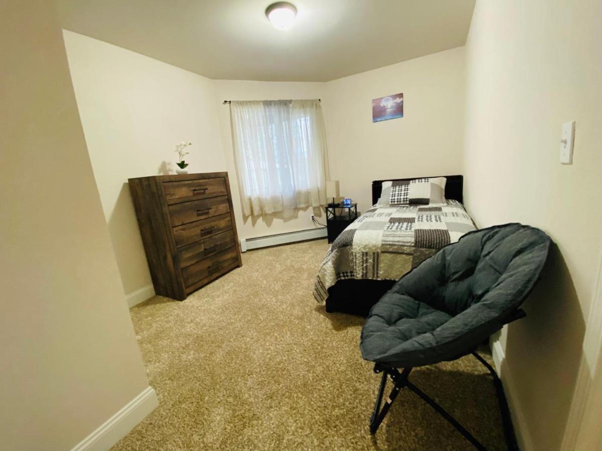 Beautiful 2 Bedroom 1 Bath Apartment With Private Garage Anchorage Exterior foto